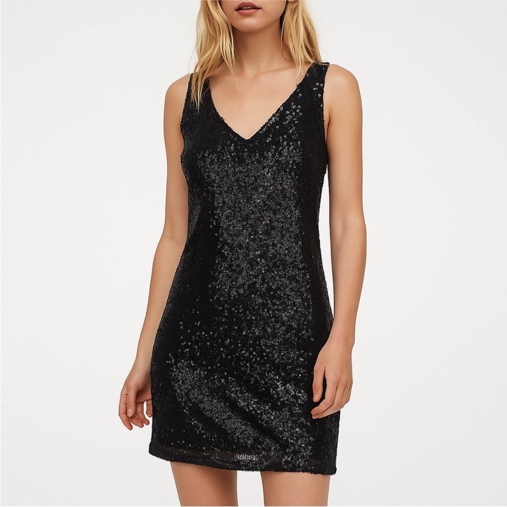 Black Sequin Mini Dress Holiday V Neck Sparkly Glitz Cocktail Party Size Medium